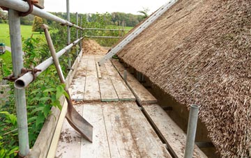 advantages of Broadhempston thatch roofing